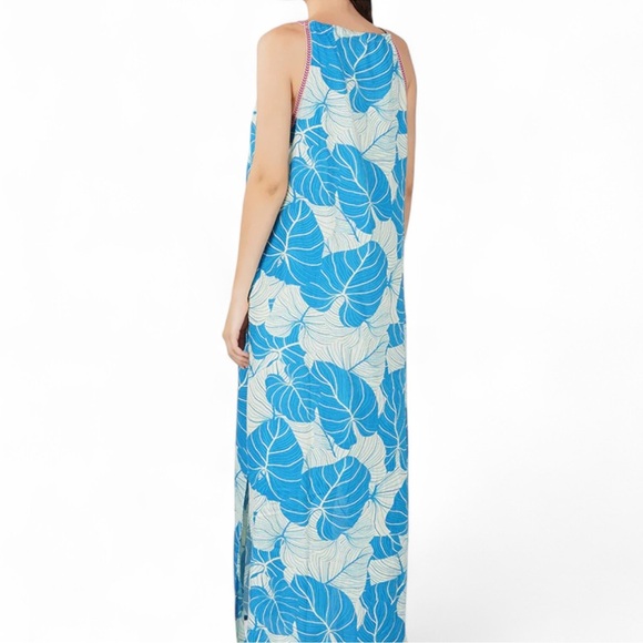 America & Beyond Women Side Slit V Neck Tropical Maxi Dress - Picture 3 of 10